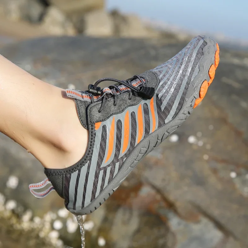 Scarpe da acqua per uomo e don - Fishing Boat Trailer recensione e prezzo